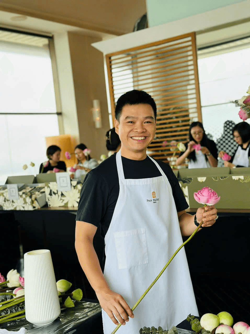 Vinh chuyên gia quà tặng